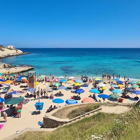 Casa Rosy - Stanza Privata Con Bagno Esclusivo E Parcheggio Gratuito Homestay Porto Torres