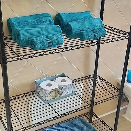 Casa Rosy - Stanza Privata Con Bagno Esclusivo E Parcheggio Gratuito Homestay Porto Torres